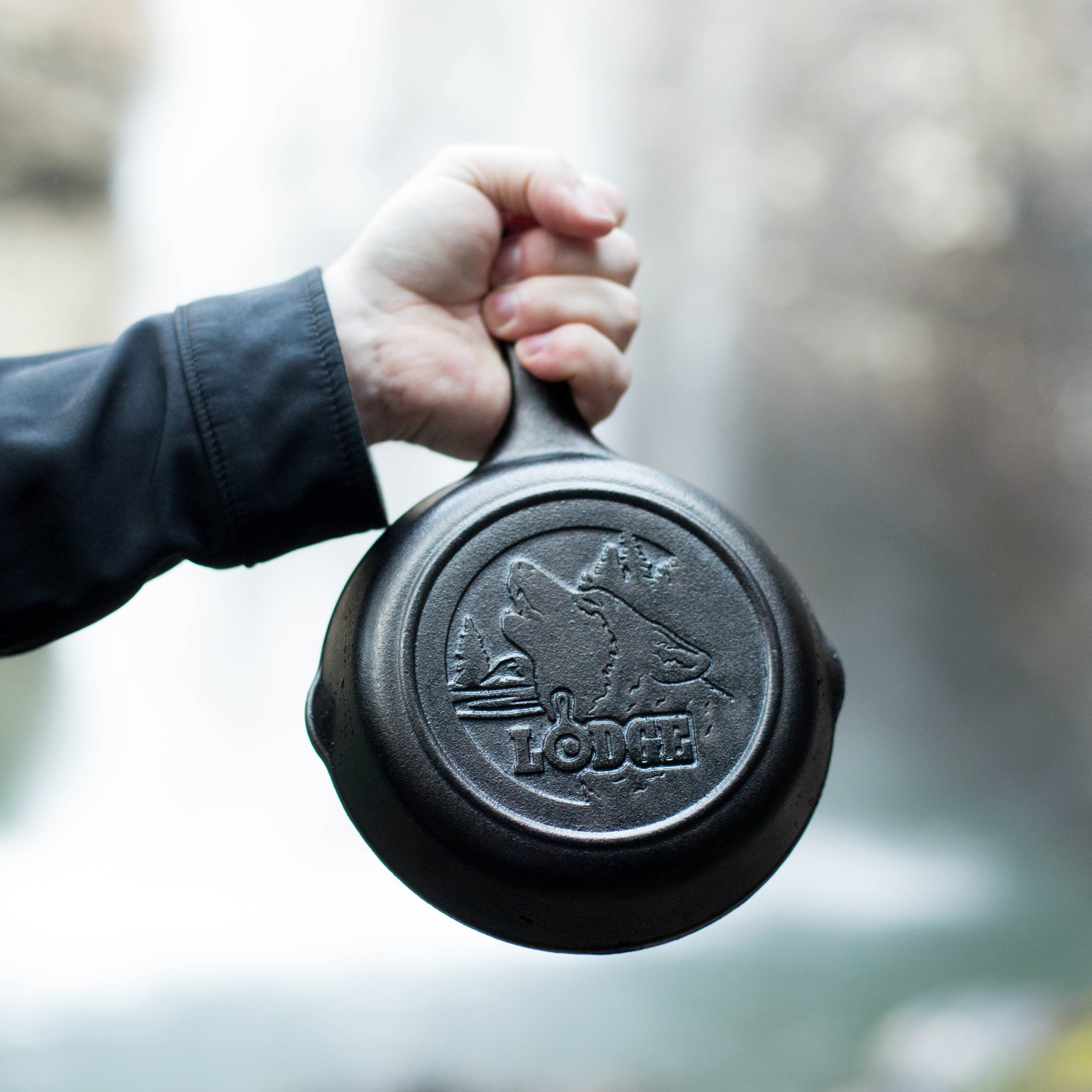 Wildlife Series® 6.5 Inch Cast Iron Wolf Skillet